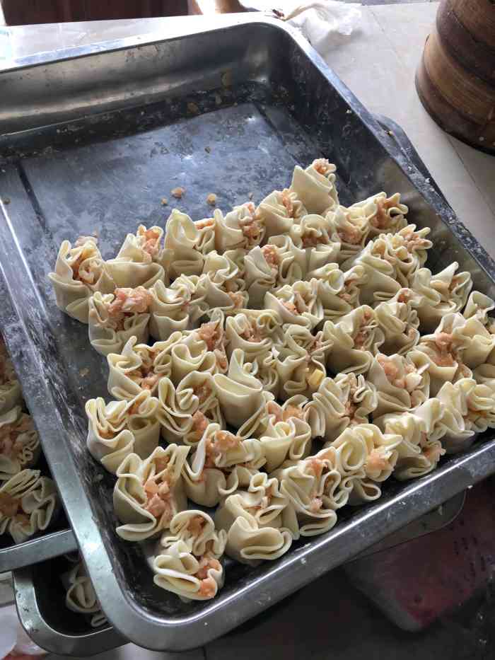 枫泾烧卖店(庙前街店)-"[得意][害羞]枫泾人民跑去松江吃枫泾烧.