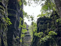 -梭布垭石林景区