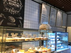 面包甜点陈列柜-野上麦田(中贸广场店)