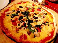 pizza-Shanghai Brew House上海啤酒工坊(老外街店)
