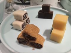 -羲和雅苑•北京烤鸭(陆家嘴中心店)