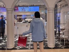 -HOT CRUSH趁热集合·现烤面包(上海环球港店)