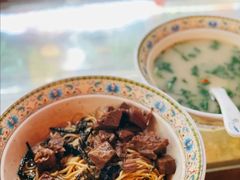 -金杨拉面王小吃面馆·牛三宝面·红烧牛肉粉