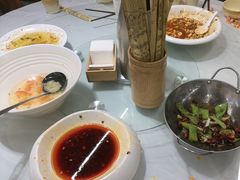 -华光驿站私房菜·黑金冠