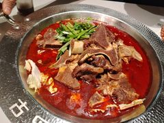 -老王全牛宴·鲜牛肉牛杂火锅(总店)