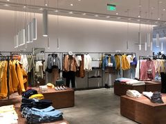 -URBAN REVIVO(西安Momopark店)