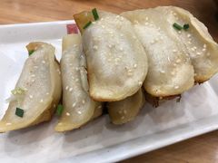 鲜肉锅贴-小姜锅贴(凤凰街店)