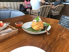 -Kub Kao Kub Pla (Terminal21)