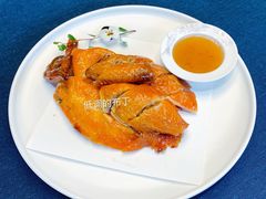 荷风脆皮鸡-荷风细雨·中国茶宴(碧云店)