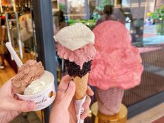 -VENCHI 闻绮(上海佛罗伦萨小镇店)
