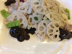 -敦煌山庄摘星阁