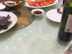 -东豪园林海鲜酒家(南港路辅路店)