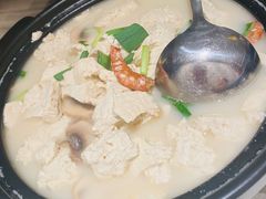 台州豆腐煲-鸽子侯·家宴·平价海鲜(绿地店)