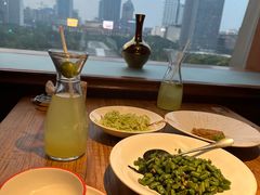-新白鹿餐厅(银泰西湖文化广场店)