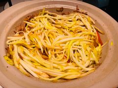 砂锅焗韭黄-筱爷叔·上海传统手工菜(玉树路店)