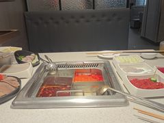 -海底捞火锅(咸阳丽彩万达店)