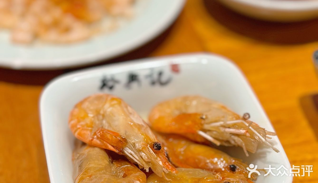 魔都最好吃的顶配蟹黄面-裕兴记