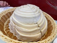 -老码头黑皮肘子锅包肉熏酱水饺(文政街店)