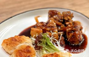 Pork Rib with Squid Cake