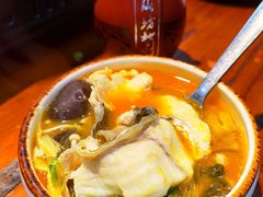 -东家小院金汤酸菜鱼(南阳路店)