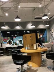 -时尚殿堂明星门店