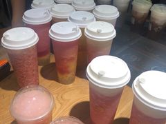 餐具摆设-喜茶(深圳欢乐海岸LAB店)