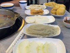 -光头药膳鸡(莱茵小镇店)