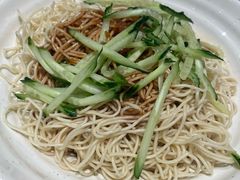 小份凉面-肥肥虾庄·金牌油焖大虾(杨园滨江时代walk店)
