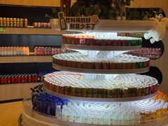 -涨巢·潮玩水疗局