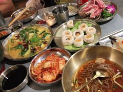 -围炉肉舍•炭烤活鳗•丹东海鲜烤肉(步行街店)