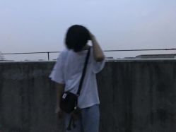 -苏奇发型·烫发染发