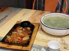 -宫老四·上品烧烤酒店(汉东路店)