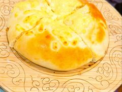 蒙古奶酪饼-浩日沁·奶茶馆蒙餐(梧桐花园店)