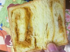 焦糖巴旦木吐司-爸爸糖吐司面包(大连高新锦辉商场店)