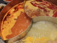 -牛德亨臻牛潮汕火锅(万邦时代店)