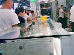 -上海哈尔滨食品厂(汇联商厦店)