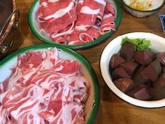 -东镇老火锅(长春路首店)