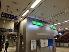 -席娜卡琳火车铁道夜市