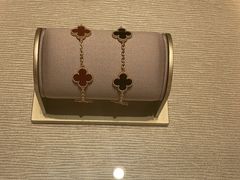 -Van Cleef & Arpels(海港城海洋中心店)