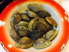 -鲜入围煮花胶鸡海鲜火锅