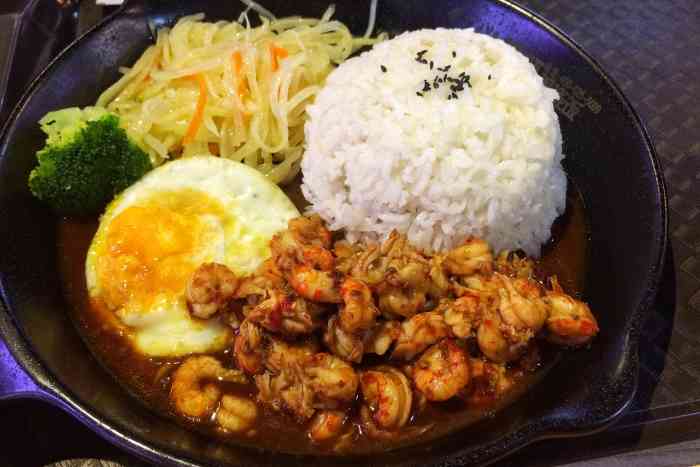 郑文琪龙虾盖浇饭(悦荟广场店)-"悦荟四楼无国界美食广场里的其中一家
