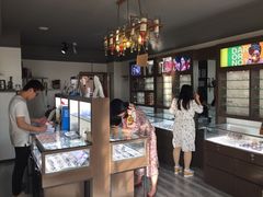 -视野联行眼镜蔡司·依视路官方授权店(顺城店)