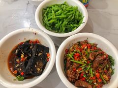 -谭姐湘菜馆(浦东大道店)