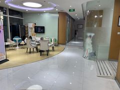 -雅悦齿科(顾村公园店)