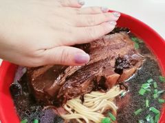 -小龙大肉面馆