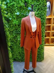 -GIMIWEAR 基米尔男士西服高级定制(陆家嘴店)