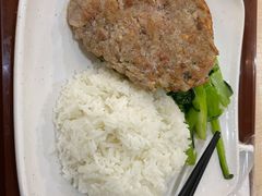 莲藕肉饼蛋脯饭-都城快餐(都信店)