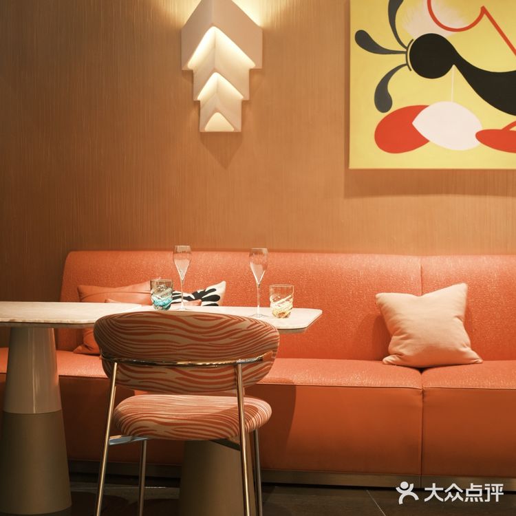 在成都遇见LV中国首家餐厅THE HALL