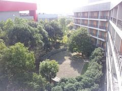 -中国浦东干部学院