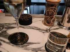 -OZONE 顶楼酒吧(香港丽思卡尔顿酒店)